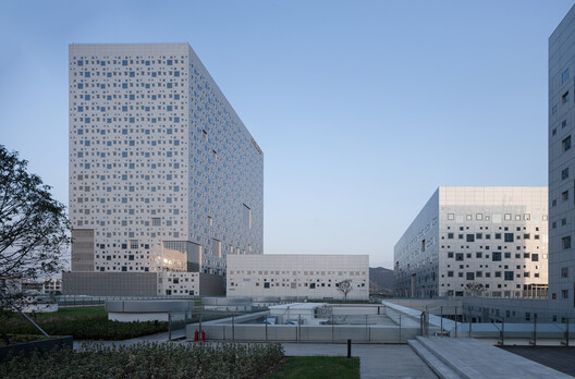 “Suzhou SND Launches ‘Taihu Cloud Valley’ Digital Industrial Park Designed by 9-Town Design Studio”